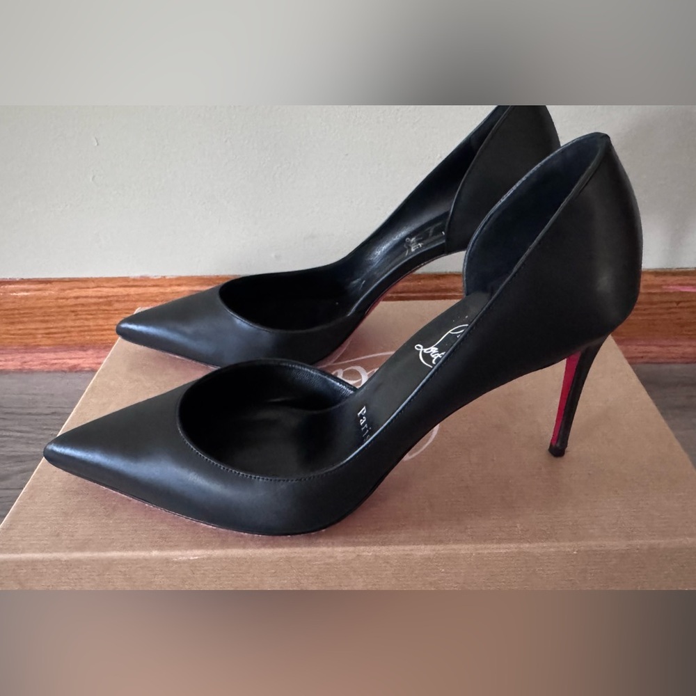 Christian Louboutin Iriza 85 Black  Leather Pumps - Picture 4 of 9